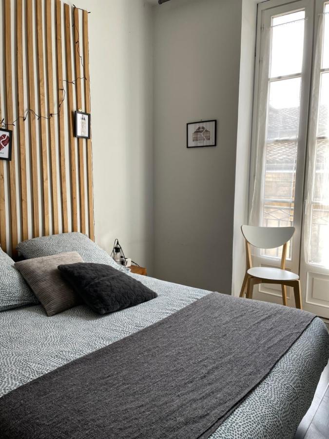 Le Charmant Quai Bourgeois Bordeaux Exteriör bild