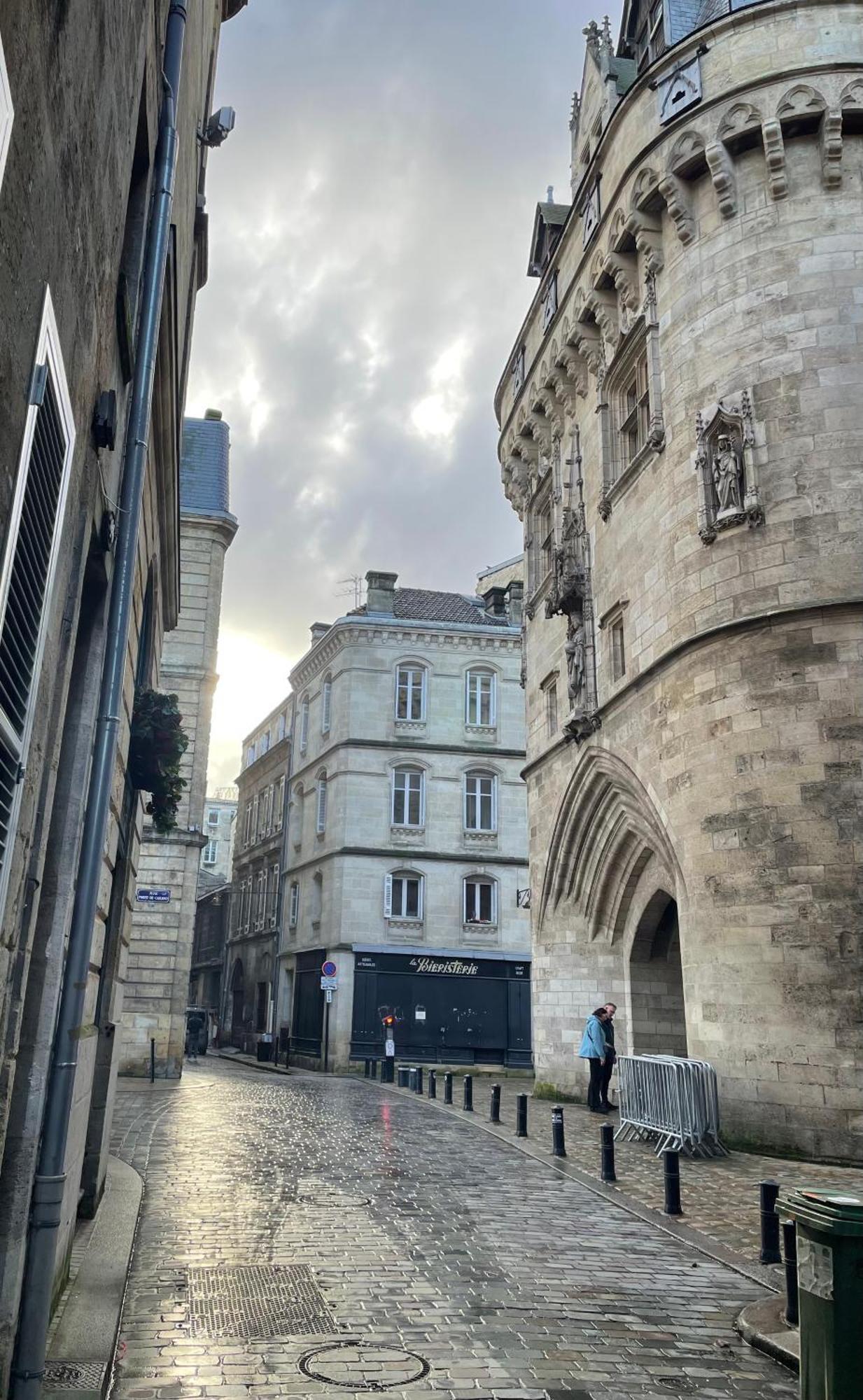 Le Charmant Quai Bourgeois Bordeaux Exteriör bild